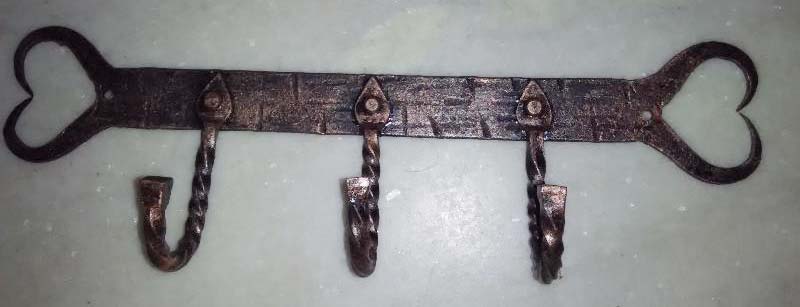 Wrought Iron Wall Hanger 04