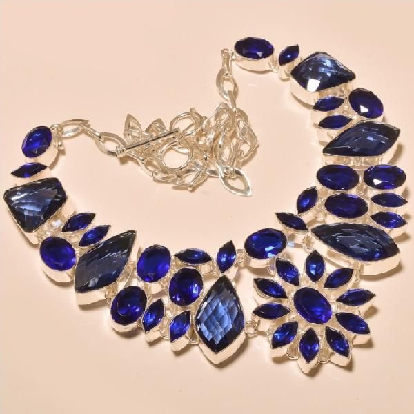 Gemstone Silver Necklaces (1496)