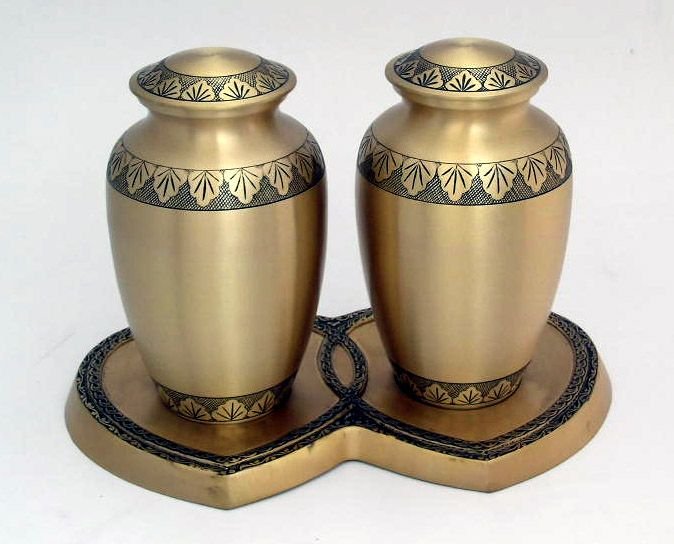 1204 Companion Big Urn