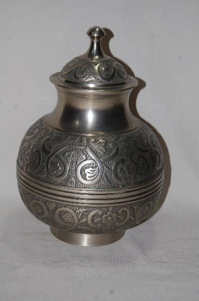 Brass Cremation Urns 27