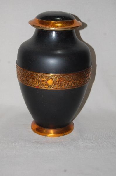 Brass Cremation Urns 32