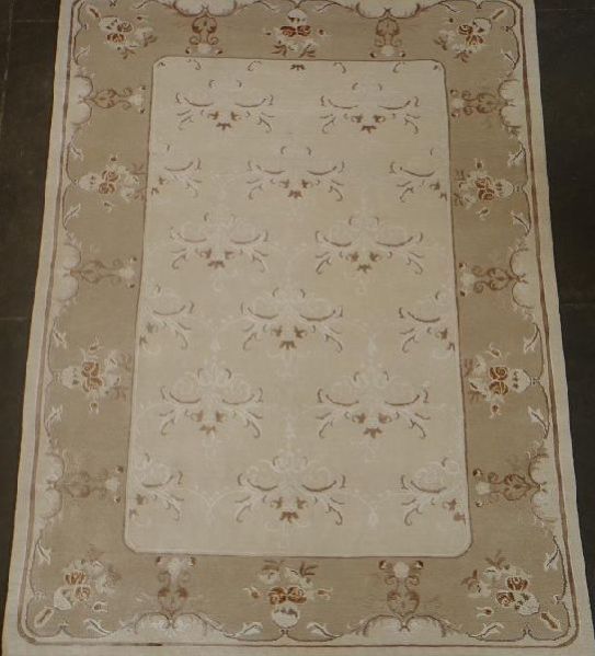 A-366 SK White - Hand Tufted Rug