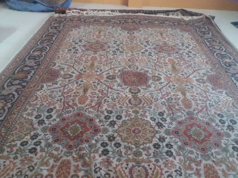 Hand Knotted Persian Carpet 04