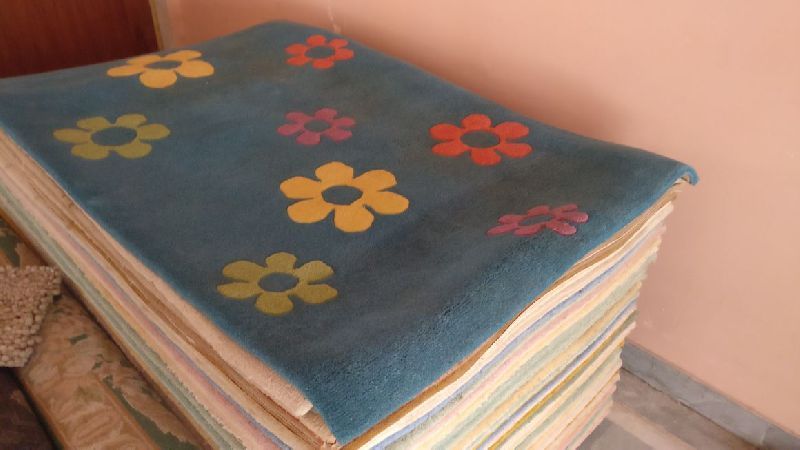 Hand Tufted Rug 07
