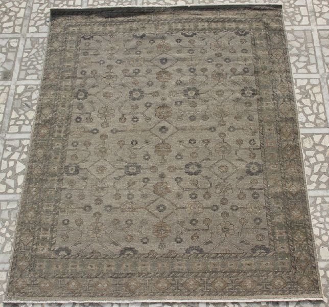 Hand Tufted Rug 09