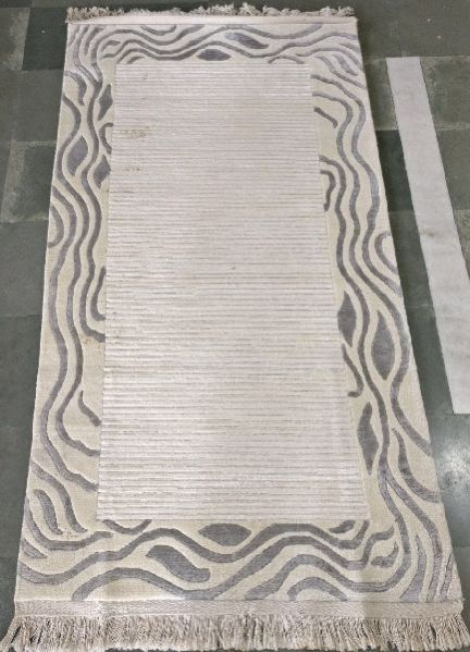 Hand Tufted Rug 29
