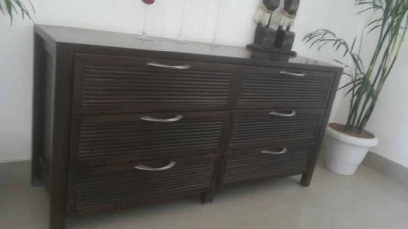 Wooden Drawer Cabinet 01