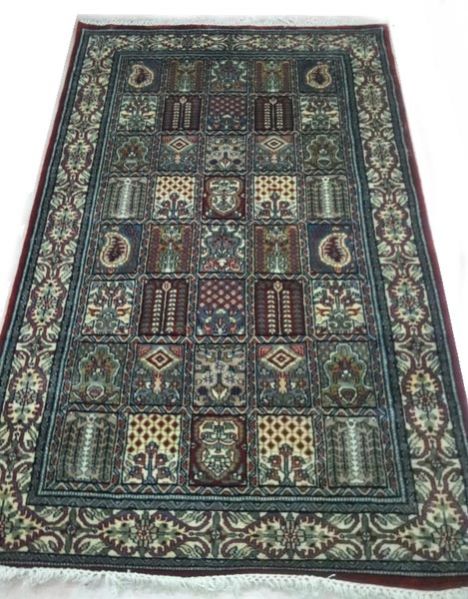 Handmade Woolen Carpets