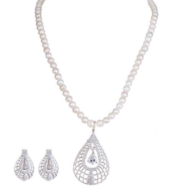 Cocktail Pendant Set 10