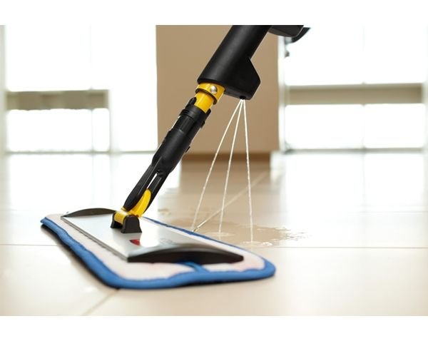 Home Floor Cleaning Service 02