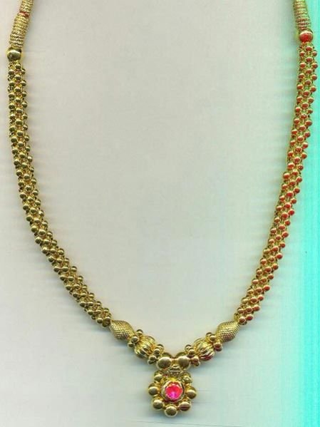 Thushi Necklace 