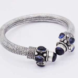BBH-040 Artificial Bracelet