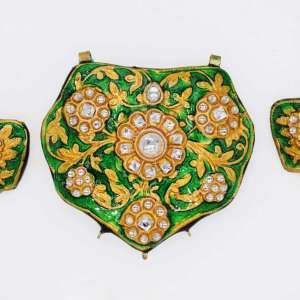 PLPH-009 Navratan Pendant