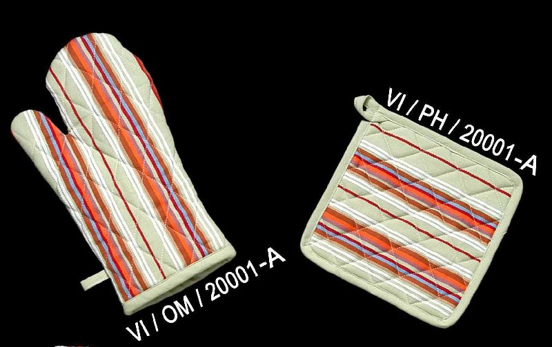 Kitchen Pot Holder & Glove Set 02