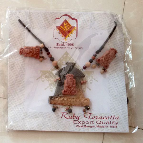 Terracotta Pendant Set