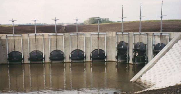 Sluice Gates