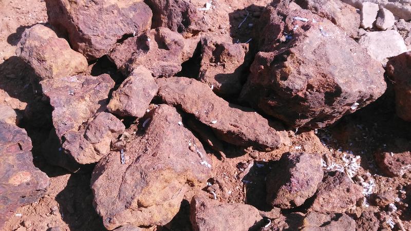Laterite Lumps 02