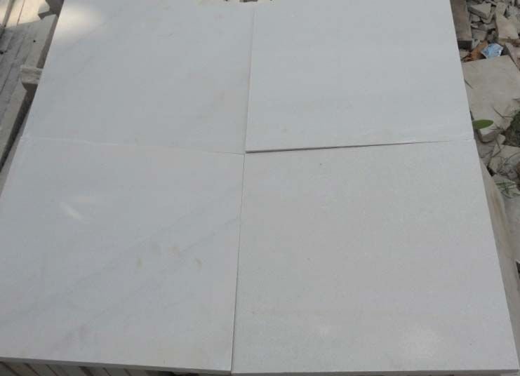 Gwalior Mint White Sawn/honed