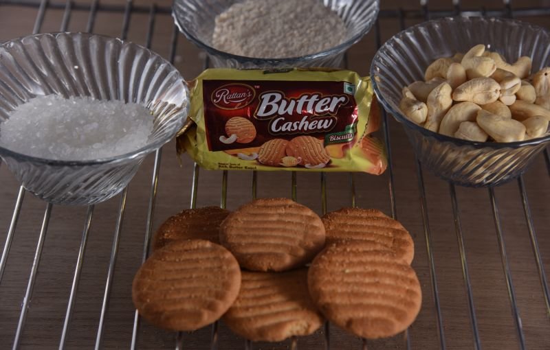 Butter Cashew Biscuits 01