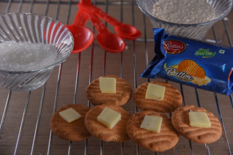 Butter Cashew Biscuits 02