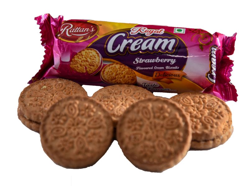 Royal Cream Strawberry Biscuits 02