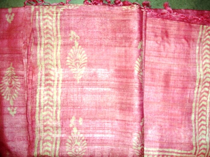 Handloom Bagru Dabu Print Tasar Silk Unstitched Suit (With Dupatta)