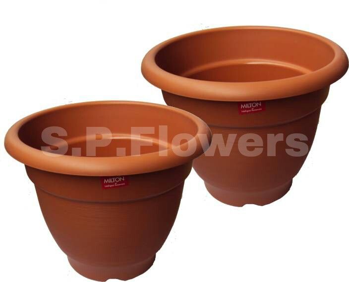 V13 Garden Vase & Pot