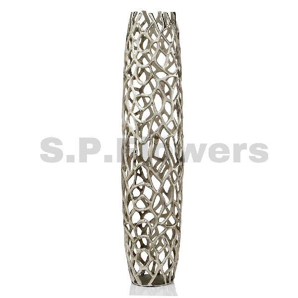 V65 Garden Vase & Pot