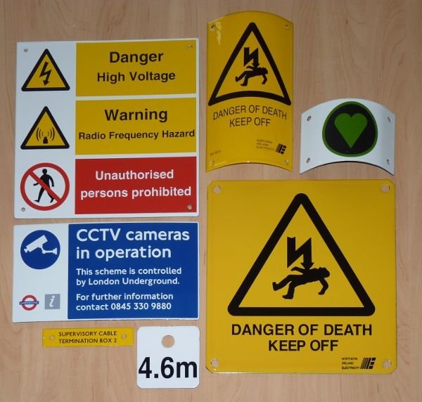 Danger Sign Plate 02