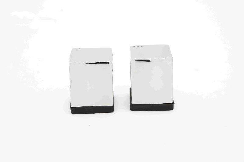Stainless Steel Square Salt Dispenser 02