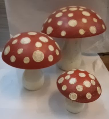 Painted Handicrafts 05