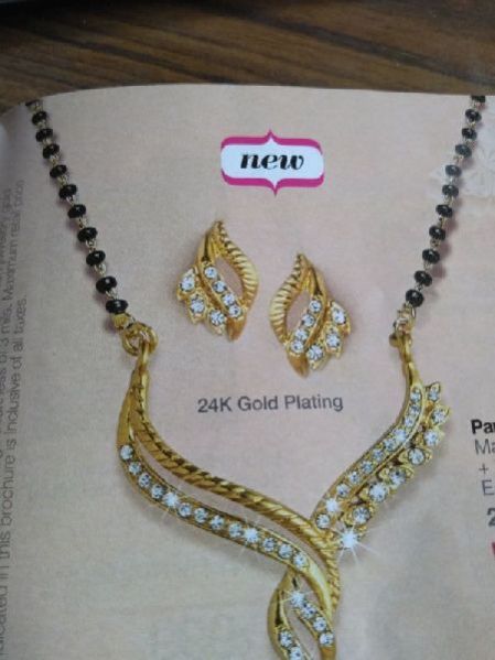 Artificial Necklace Set 03