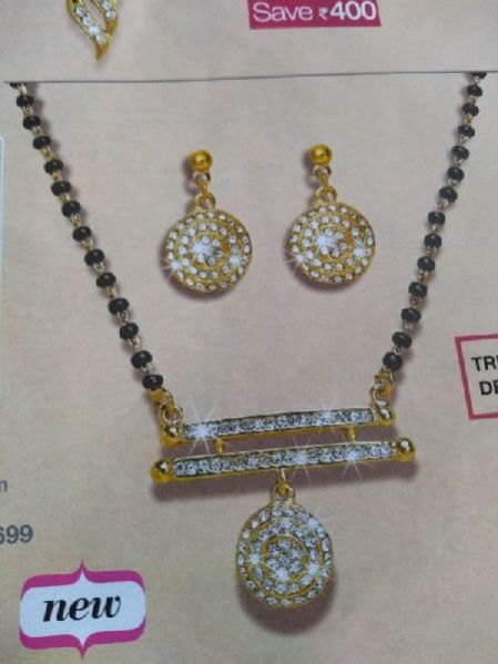 Artificial Necklace Set 04