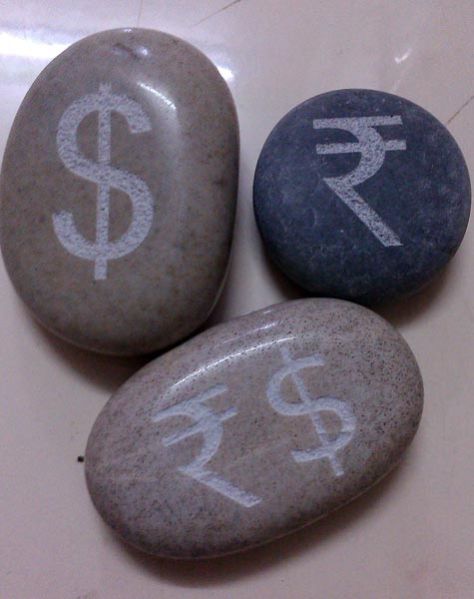 Pebble Paperweight Stones 02