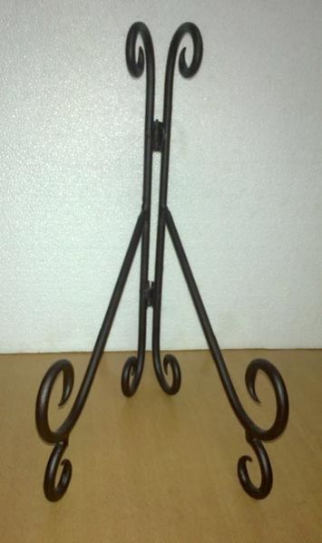 Iron Plate Stand