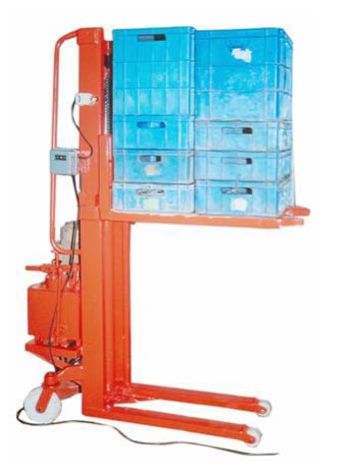 Hydraulic Stacker With Power Pack