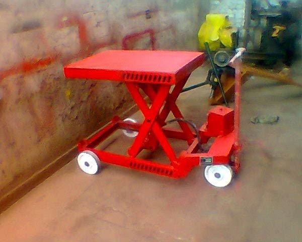 Single Scissor Lifting Table