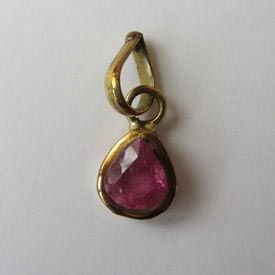 Pendant Ruby