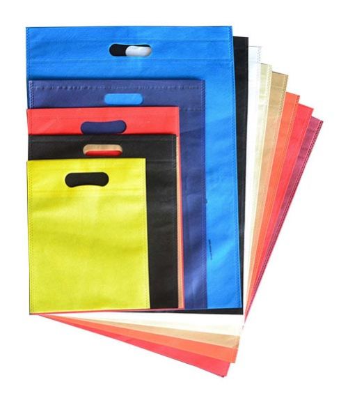 Non Woven D Cut Carry Bags 02