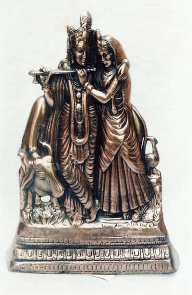 Radha Krishna Statue