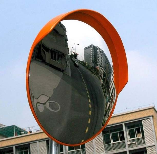 Convex Mirror