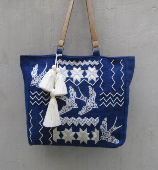 Ladies Beaded Bag 01