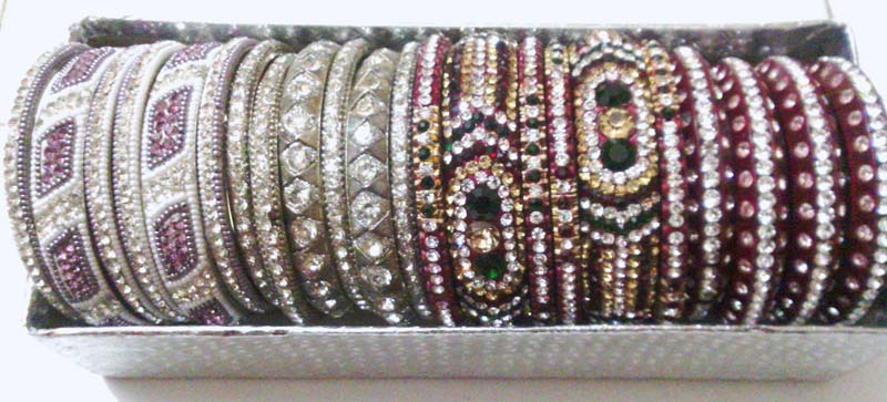 Metal Bangles 01