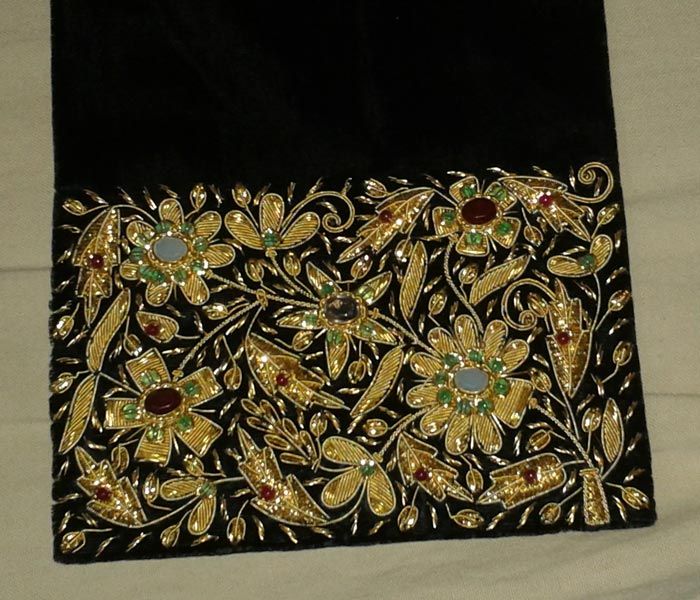 Golden Zari Hand Embroidery Bags 01