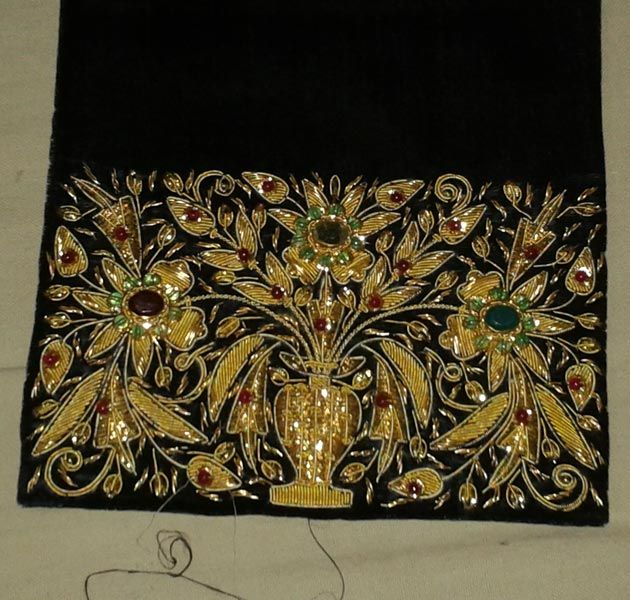 Golden Zari Hand Embroidery Bags 04