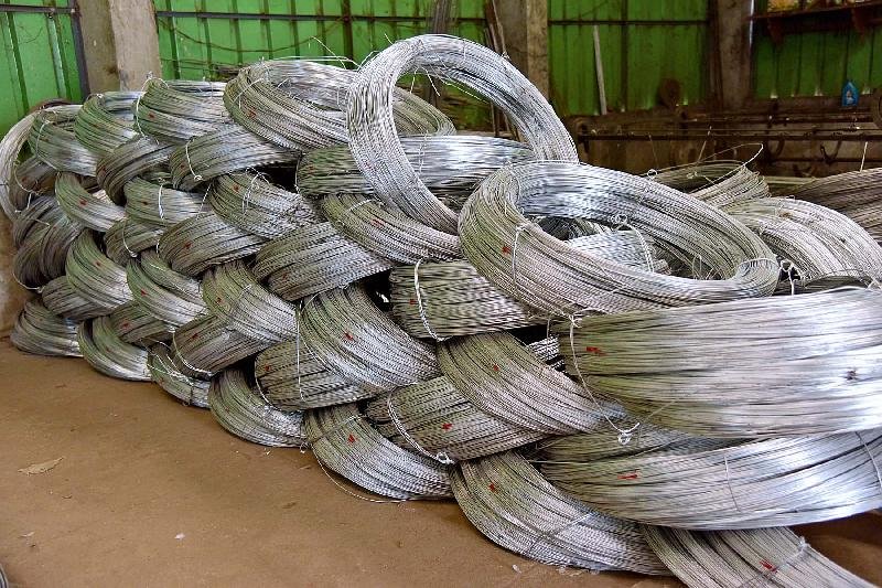 Galvanised Iron Wires 03