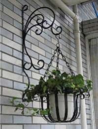 Hanging Metal Flower Pot Stand