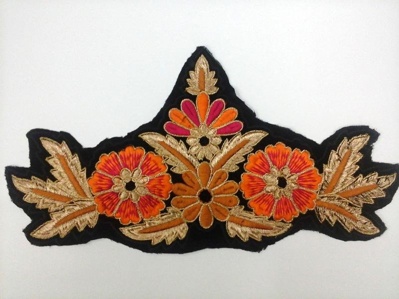 Item Code : Cutwork Velvet Buta AE 3212