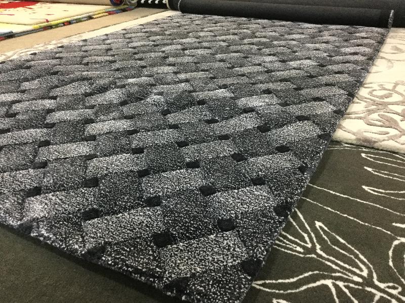 Silk & Wool Carpets 17