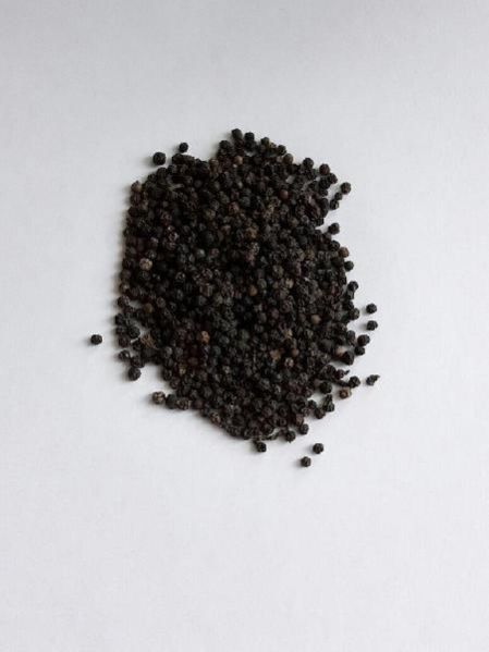 Black Pepper Seed 06